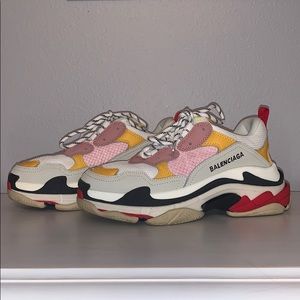 Triple S Balenciaga Sneakers